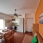 A Due Passi Dal Mare דירה *