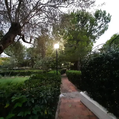 A Due Passi Dal Mare Диаманте